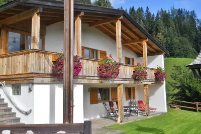 Chalet à Niederndorf près de Kufstein avec balcon