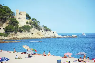 Image de Villa moderne à Lloret de Mar avec piscine privée