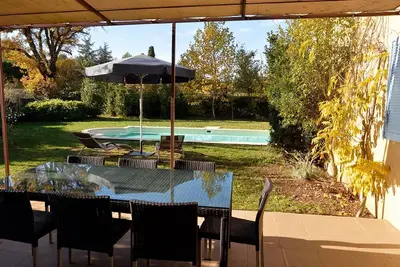 Image de Villa provençale dans les environs du Lubéron