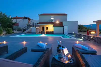 Image de Fantastique villa à Ugljane avec piscine privée