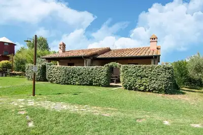 Ferme confortable avec piscine à Castiglione del Lago