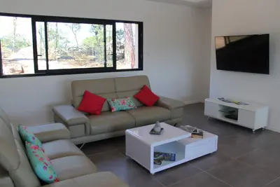 Image de Villa moderne avec piscine privée à Vidauban