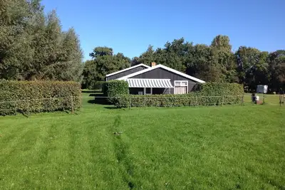 Image de Maison calme à Burgh-Haamstede en Zélande avec jardin