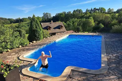 Image de Villa avec piscine privée à Stupna