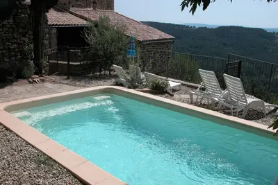 Image de Superbe maison de vacances avec piscine privée