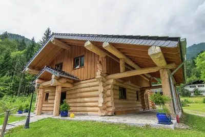 Image de Maison de vacances chic à Ruhpolding avec sauna