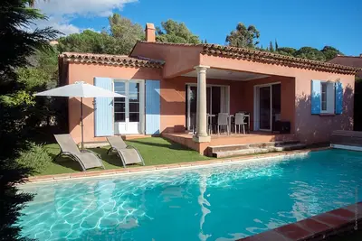 Image de Villa à Cavalaire avec Piscine Privée