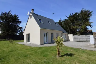 Image de Maison de vacances en bord de mer avec jardin