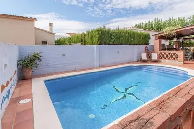 Image de Maison de vacances avec piscine