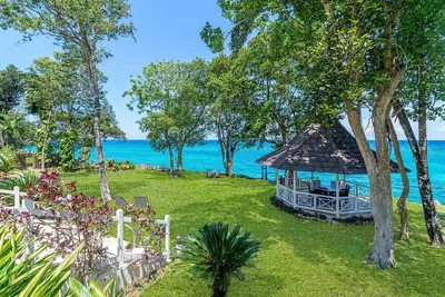 Image de Prospect Estate and Villas