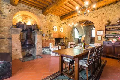 Image de Maison de Vacances en Toscane avec Piscine