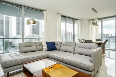 Image de Nouveau 3bdr luxueux au Beachwalk Resort