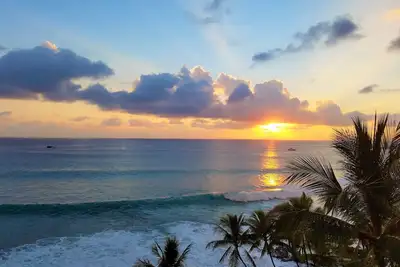 Image de ** Condo Penthouse Impressionnant Ocean Front 7th Floor **
