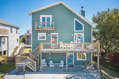 Image de Maison familiale (multi) spacieuse - Près de la plage et des restaurants - \"Cerulean C\"
