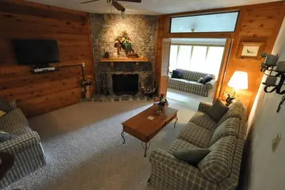 Image de Super Charmant Swiss Mountain Condo Ă 7 Ressorts - Navette Gratuite 24/7