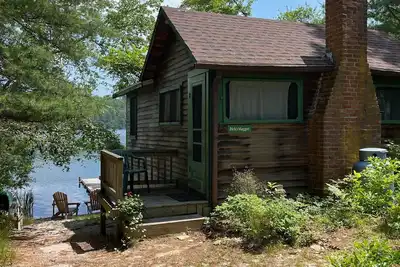 Image de Cabine au bord de l'eau sur Long Pond