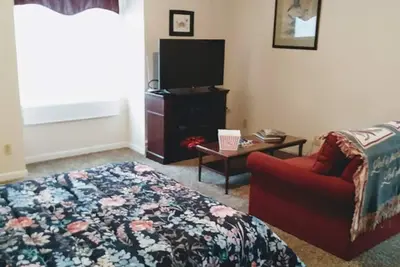 Image de Condo de charme dans Mobile historique, venez explorer!