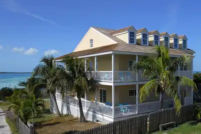 Image de Spacieux Ocean View 5 Chambre famille ou entre amis Get Togethers Accueil