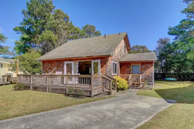 Image de Chill Surf Bungalow Obx (hamac + planches de surf)