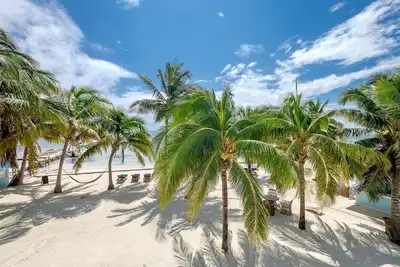 Image de C2 side Plage avec grande véranda! 😎