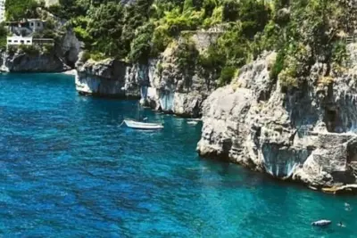Image de Pied a terra romantique avec vue sur la mer chaque chambre (vue sur toute la maison