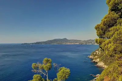 Image de Appartement entièrement équipé e vue spectaculaire