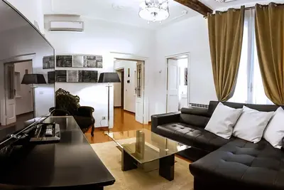 Image de Banchi Apartment - Trois Chambres Appartement, Couchages 8