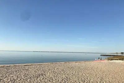 Image de Plage privée sur Nantucket Sound - Promenade à la plage, ville, Port
