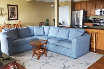Image de Ocean Block Luxury Townhouse, à 100 mètres de la plage, pour 14 personnes, aucun étudiant