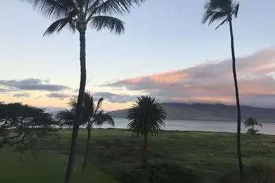 Superbe condo rénové 2bd \/ 2ba Oceanview