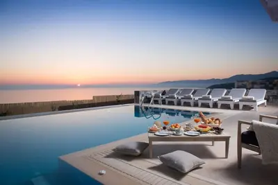 Image de Villa Seaview Villa privée avec piscine chauffée et vue mer panoramique