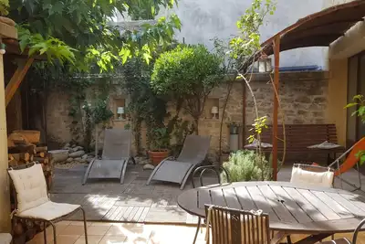 Image de Maison du Sonneur, centre historique d'Uzès. Maison individuelle, cour privative