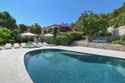 Image de New house: Heated swimming pool, large Bbq, 100mb wifi, air conditioning
