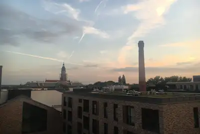 Image de 7 min à pied de la vieille place - Penthouse de luxe moderne de 3 chambres avec climatisation