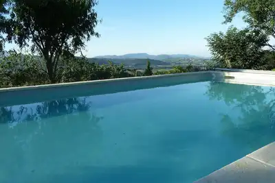 Image de La Roseraie des CĂ´tes Gite 4\/5 places