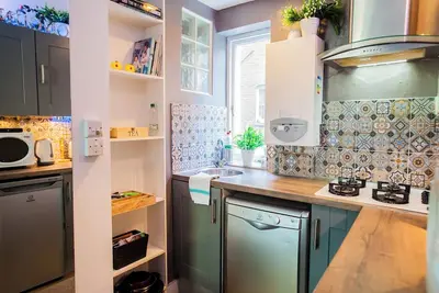 Image de Appartement chic dans le centre de Londres avec cuisine et salle de bain, mini-petit-déjeuner gratuit