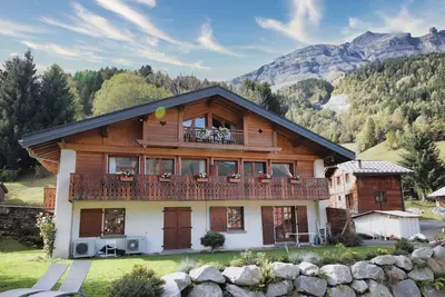 Image de Luxueux chalet de 6 chambres. Remontées mécaniques à 800m. Vue magnifique