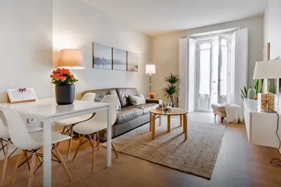 Image de Nouvel appartement de luxe au coeur de Cadiz wifi, climatisation \/ chauffage, ascenseur