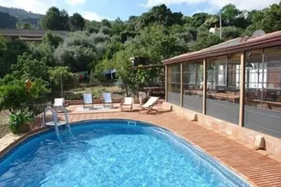 Image de Très belle villa avec piscine avec vue imprenable à Cefalù