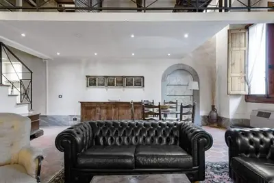 Image de Appartement rénové récemment, très bien décoré, au cœur de Florence