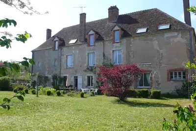 Image de Maison avec jardin clos proche de la Loire.