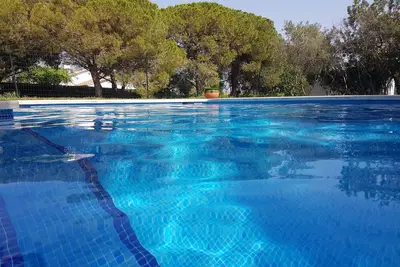 Image de Grande Villa avec Piscine PRIVÉE et Jardin PRIVÉ 3000 M2 à 800 mètres de la mer