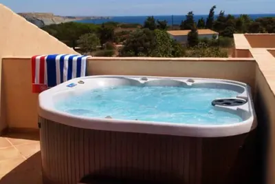 Image de Appartement de Luxe 2 Chambres avec Vue sur Mer sur Spa Resort 5 *