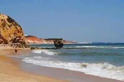 Image de Hébergement avec piscine et vue sur mer