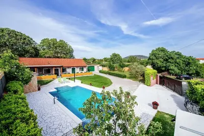 Image de Maison de vacances paisible à Kakma avec piscine