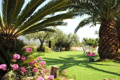 Image de Villa familiale à Alghero à 1 km de la plage, WiFi, jardin, aire de jeux