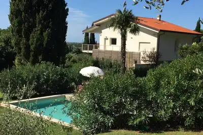 Image de Villa Sara près des villes d'art toscanes et des belles plages de la Versilia