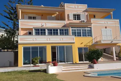 Image de Villa with private pool, terrace and sea views