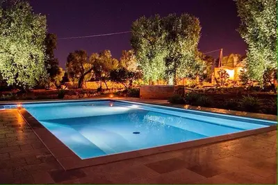 Image de Trulli Et En Logements Independants Belle Maison De Colonial 1700 Avec Piscine - Wifi