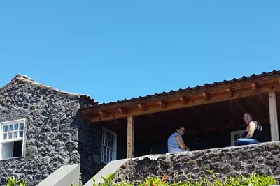 Image de Hébergement de vacances dans les Açores, près de l'eau